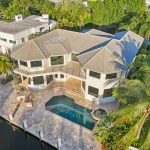 307 SEVEN ISLES DR